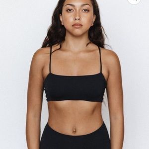 Mai Mod Top in black